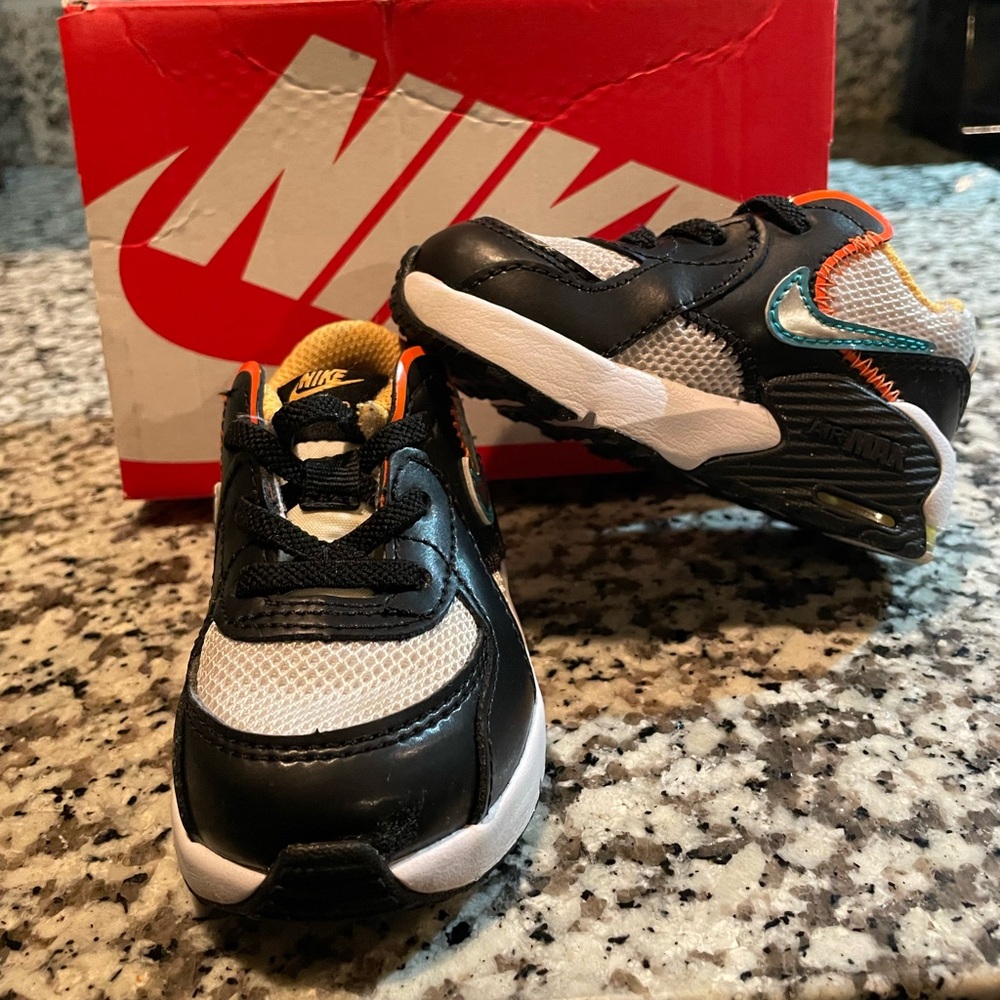 Nike Air Max Kids Sneakers Size 4c